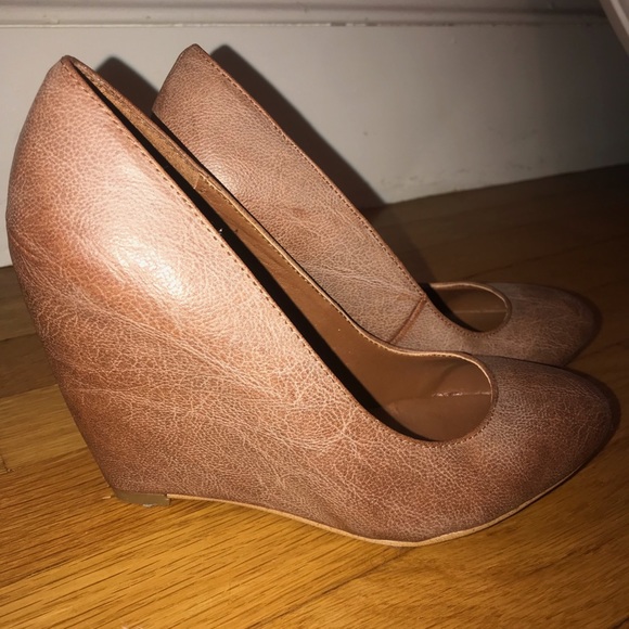 Steve Madden Shoes - Steve Madden wedge